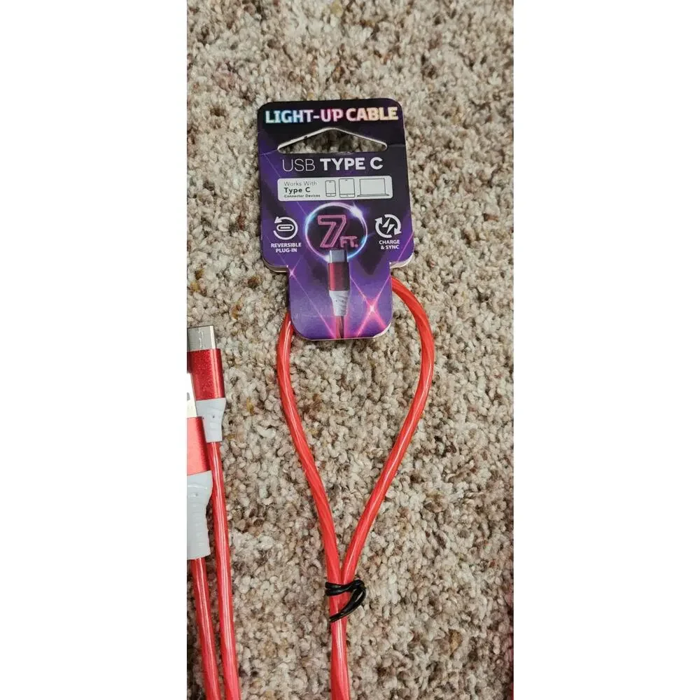 Light Up Cable USB Type C Charge & Sync 7' Reversible Plug Rapid Charge Red